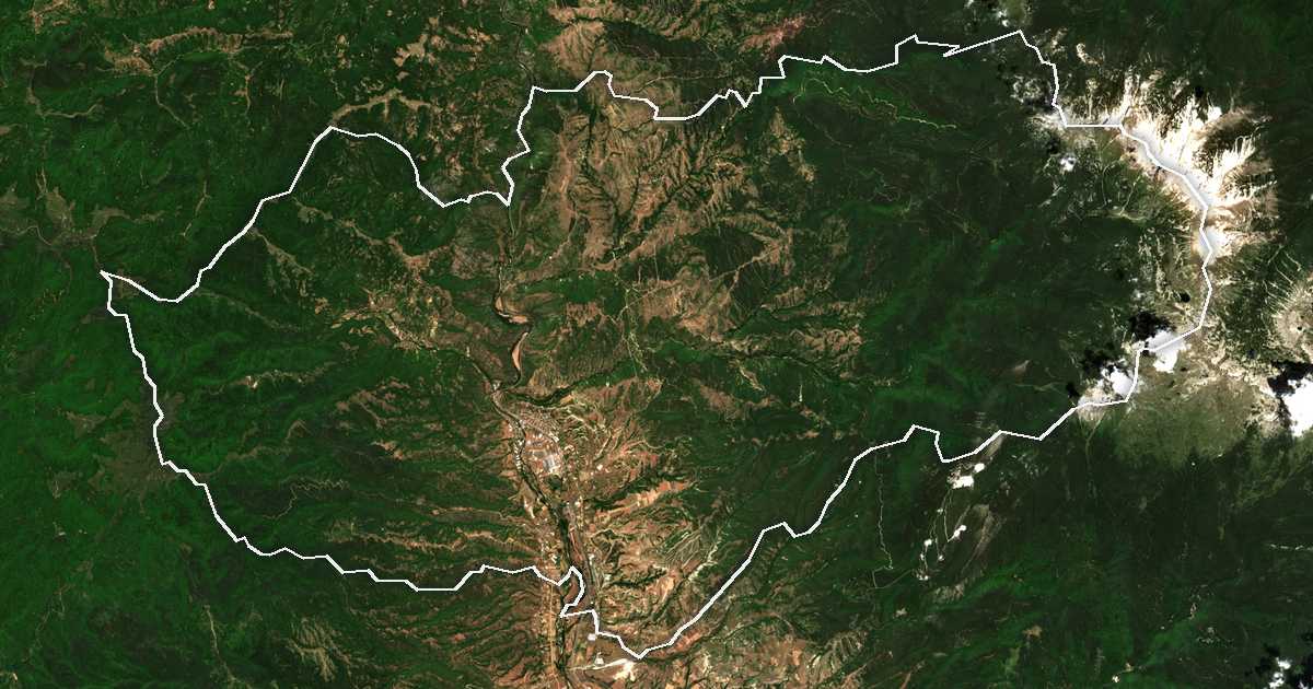 Сателитска снимка со исцртана граница: Кресна