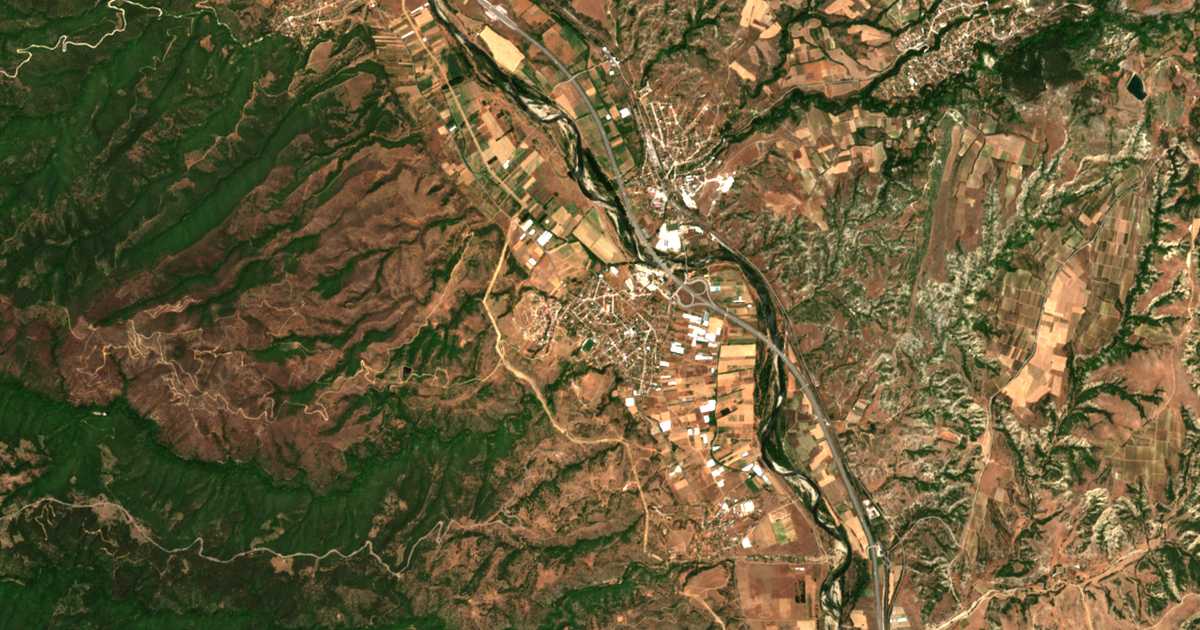 Сателитска карта на Микрево