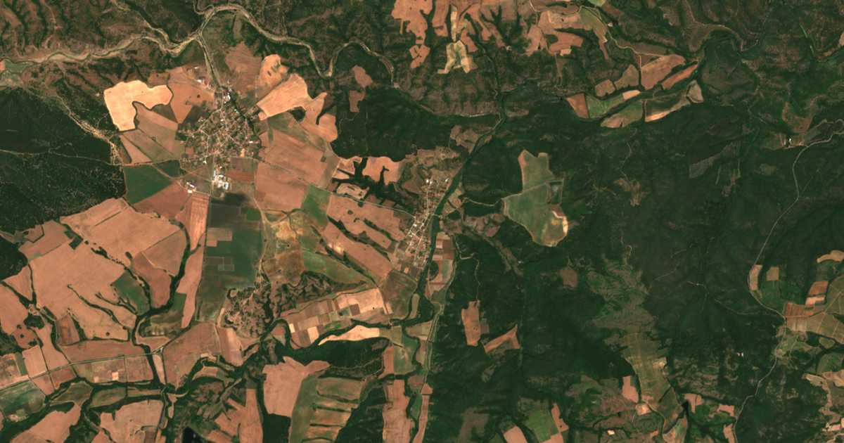 Сателитска карта на Lešnikovo