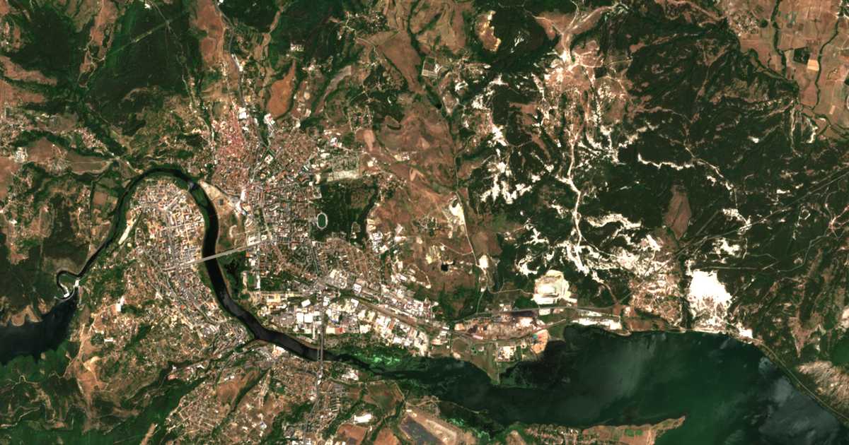 Сателитска карта на Propast