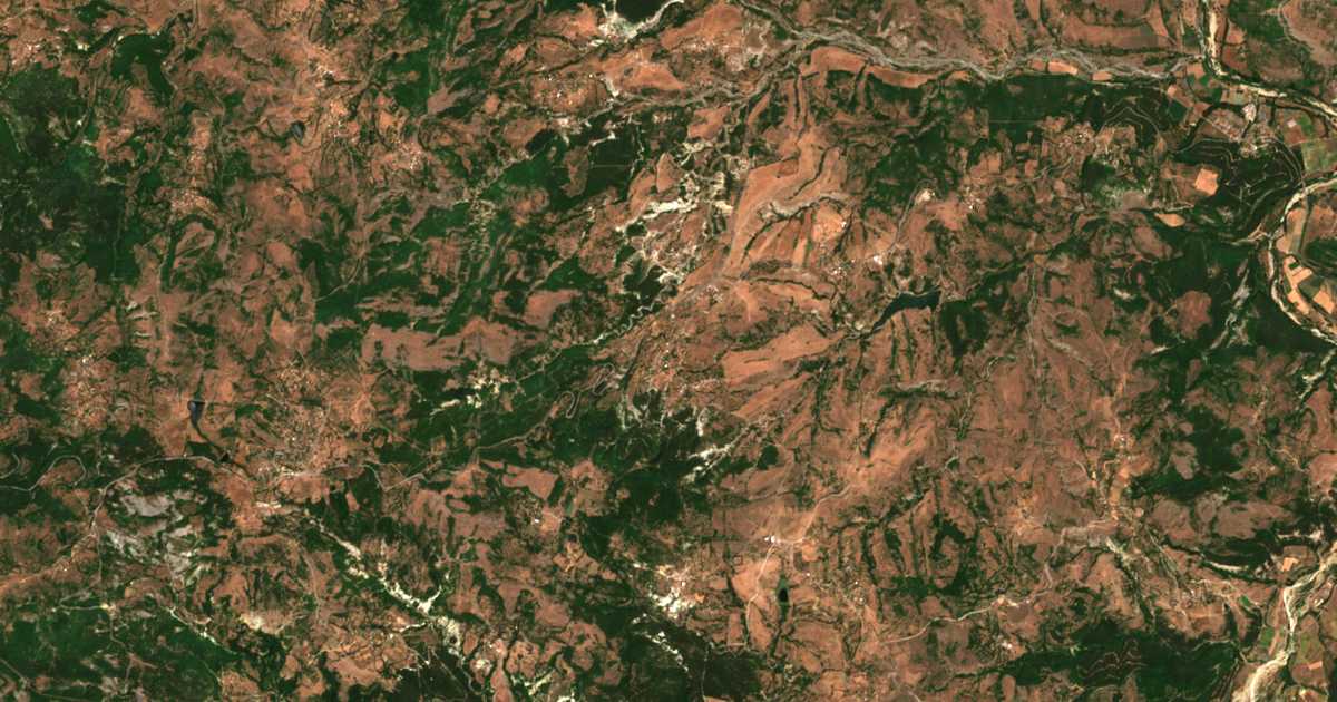 Сателитска карта на Karamfil