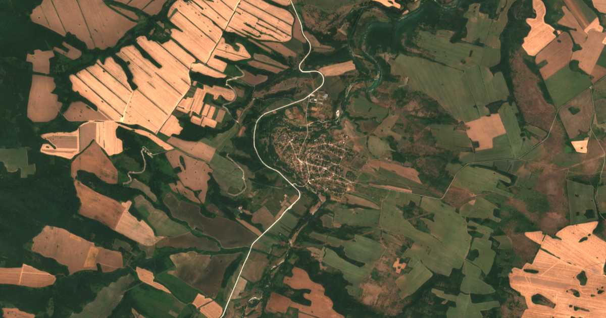 Сателитска карта на ǎglen