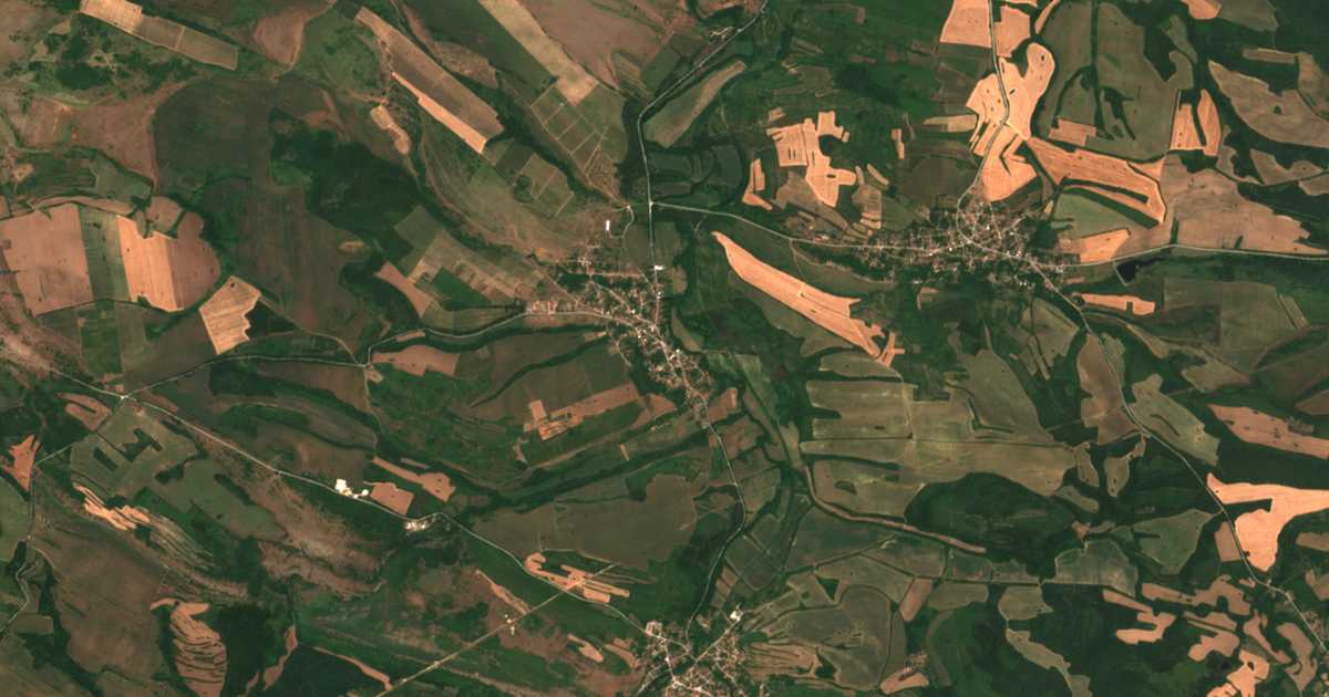 Сателитска карта на Petrevene