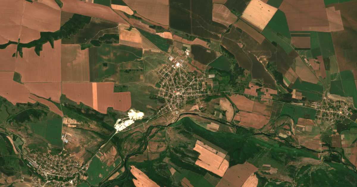 Сателитска карта на Vladimirovo