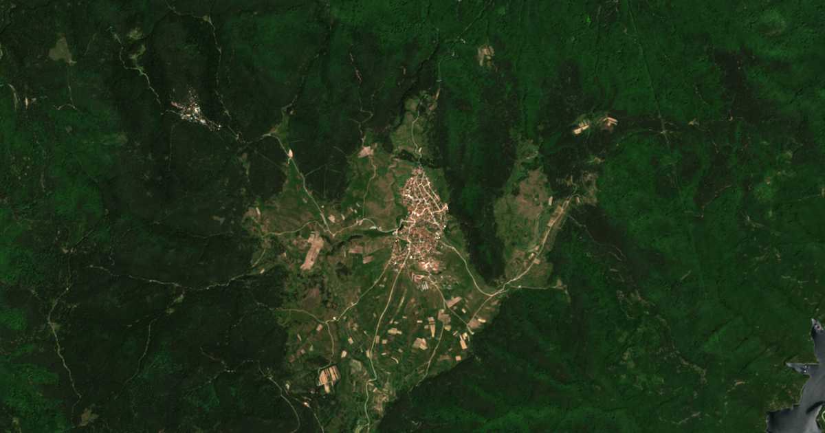 Сателитска карта на Ravnogor