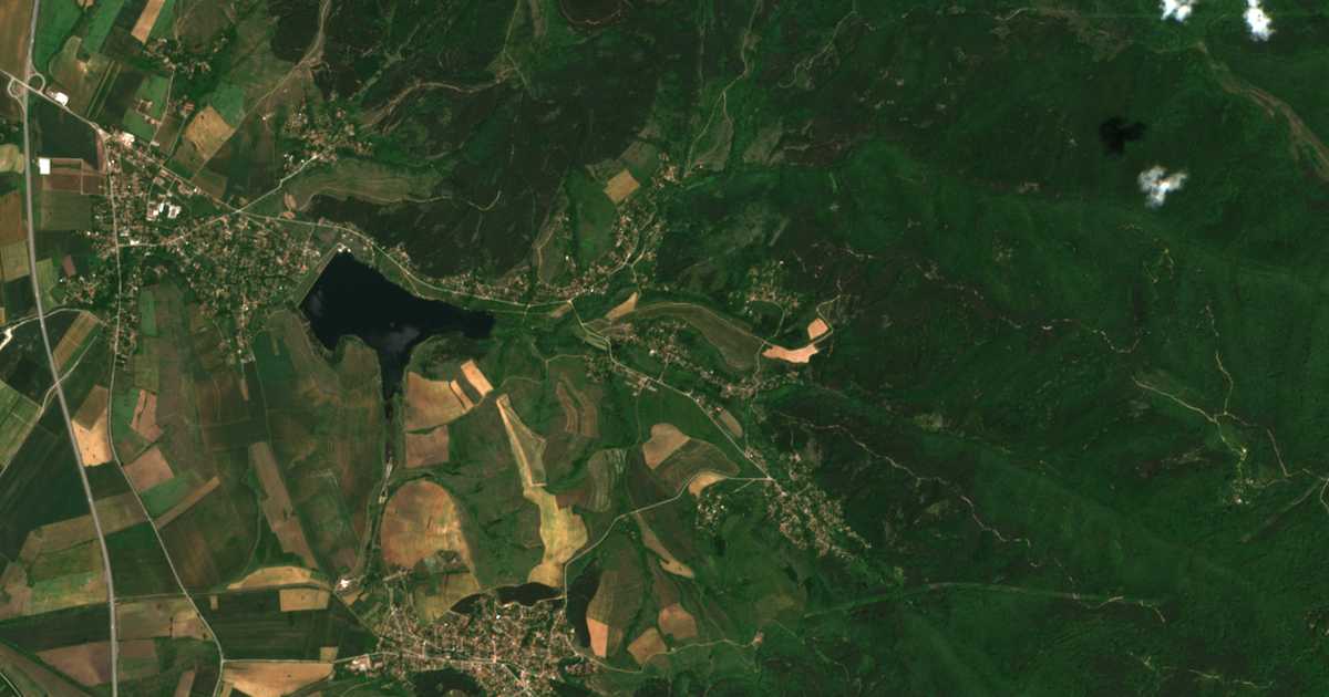 Сателитска карта на Gorna Dikanja