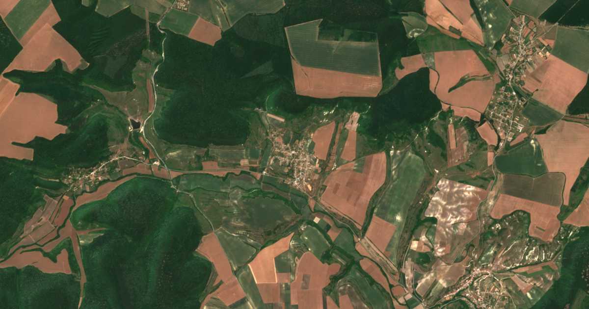 Сателитска карта на Kriva Reka