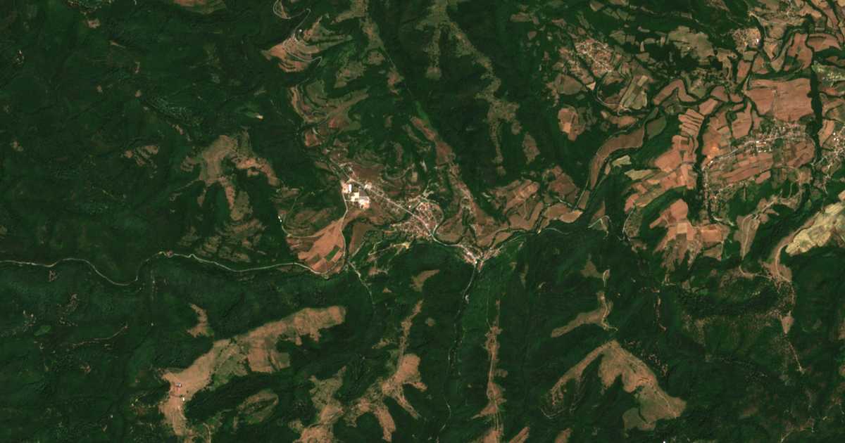 Сателитска карта на Tiča