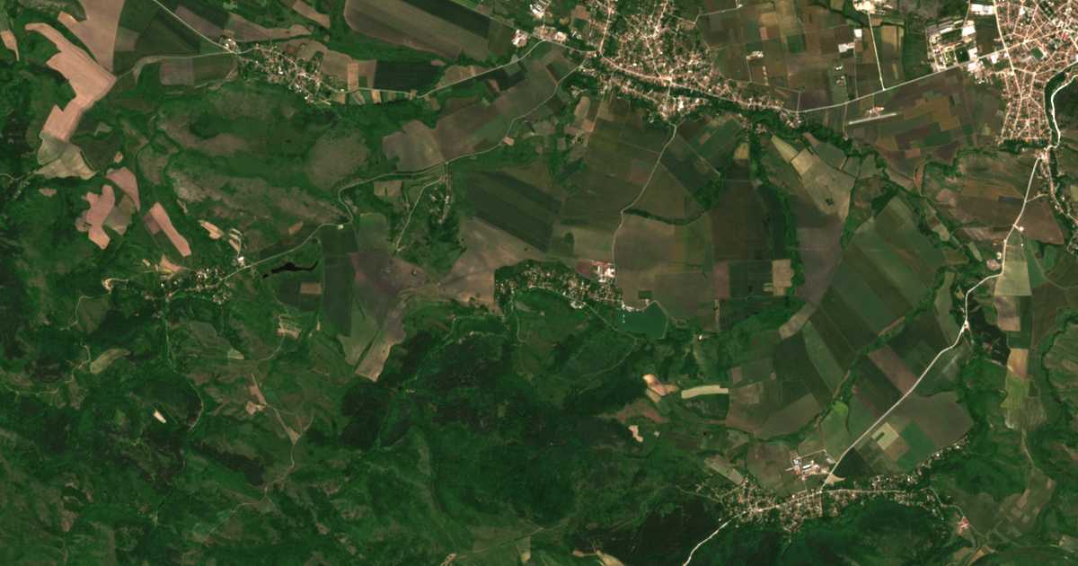 Сателитска карта на Bratuškovo