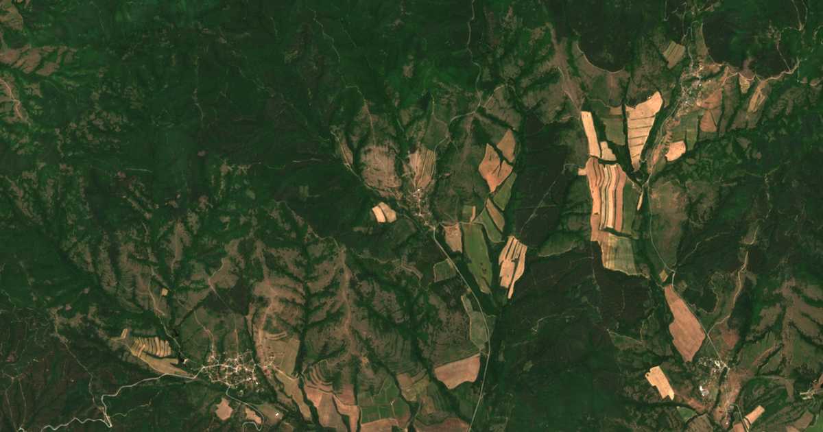 Сателитска карта на Slavjanin