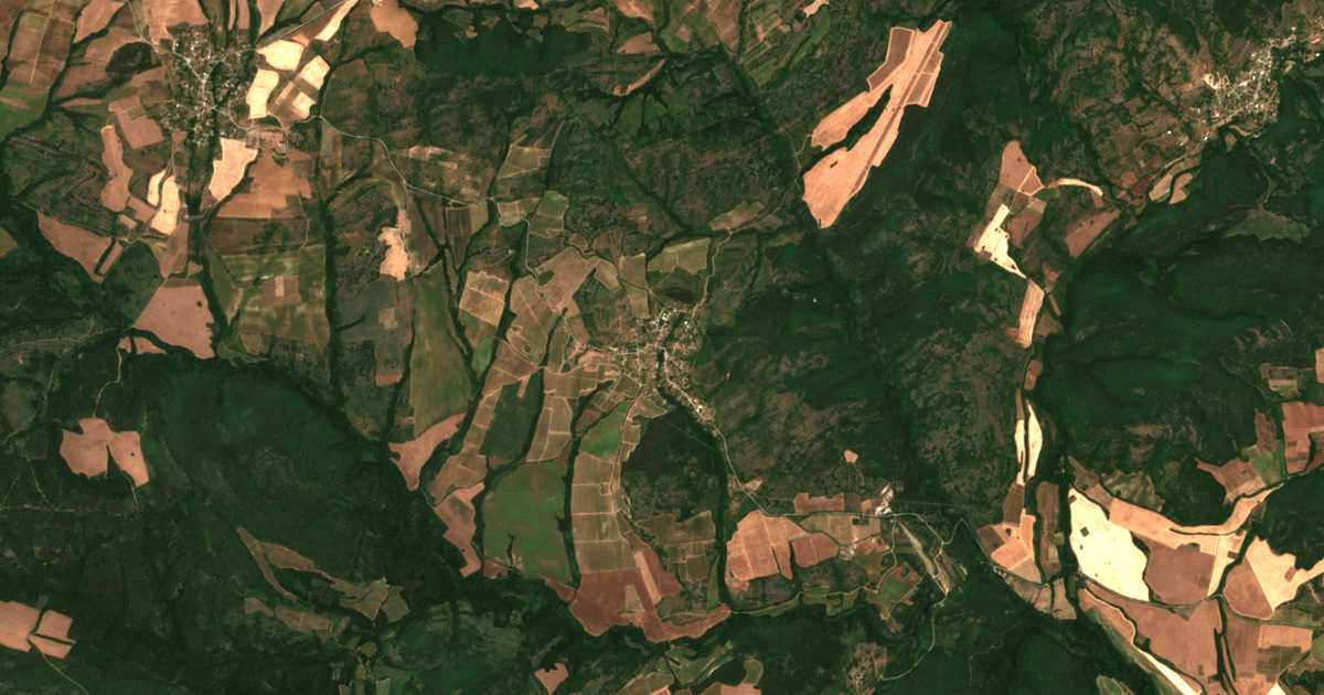 Сателитска карта на Elhovo
