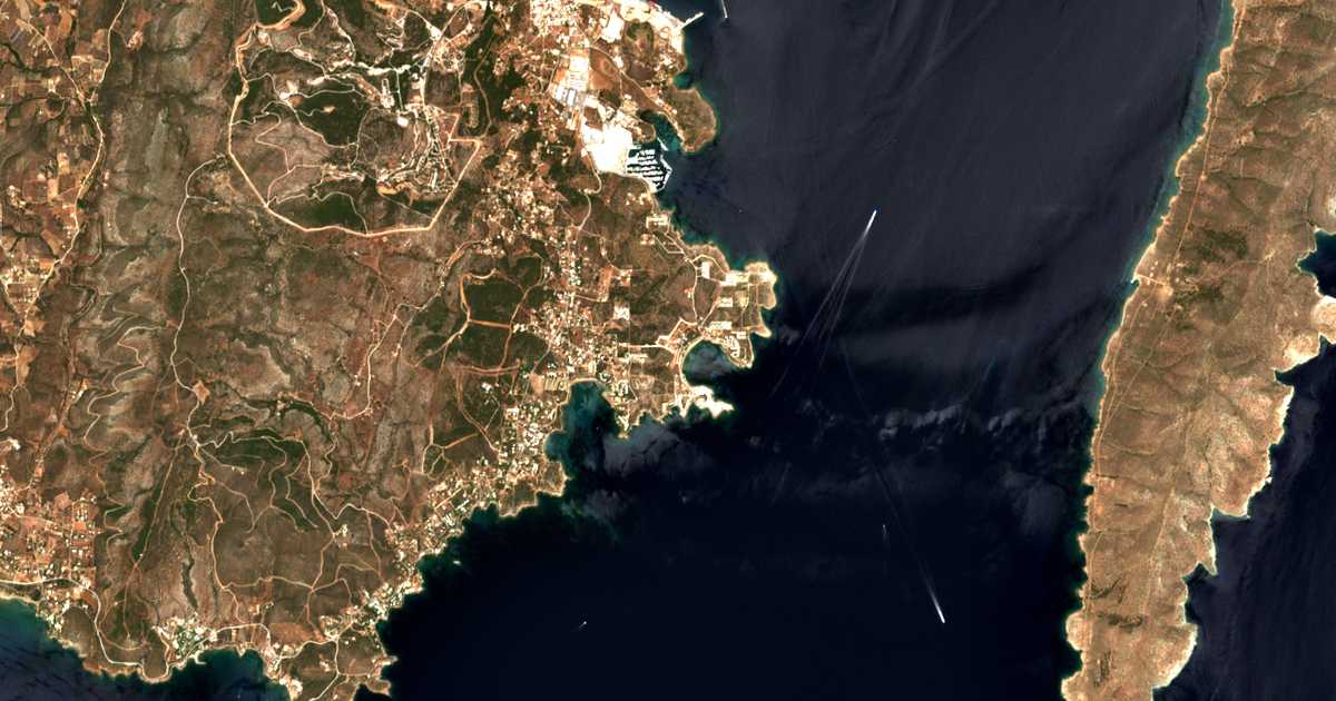 Сателитска карта на Káto Poseidonía