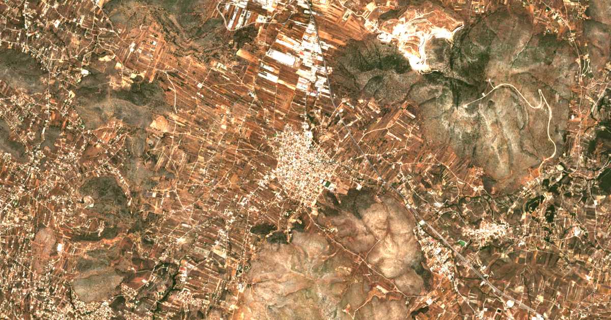 Сателитска карта на Kalývia Thorikoú