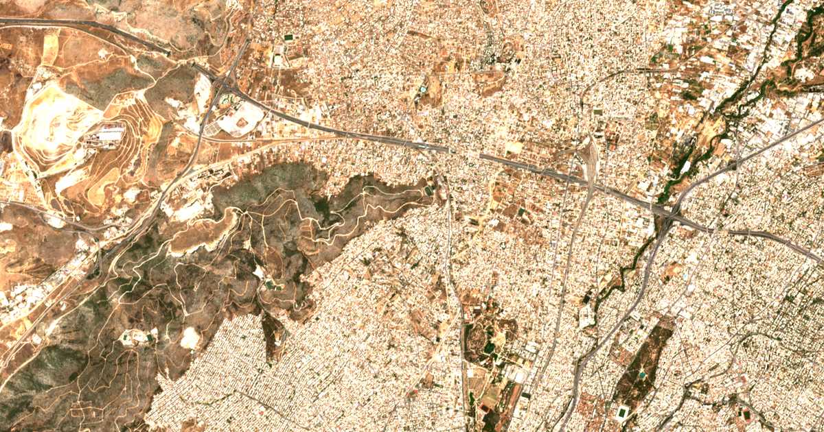 Сателитска карта на Kamaterón