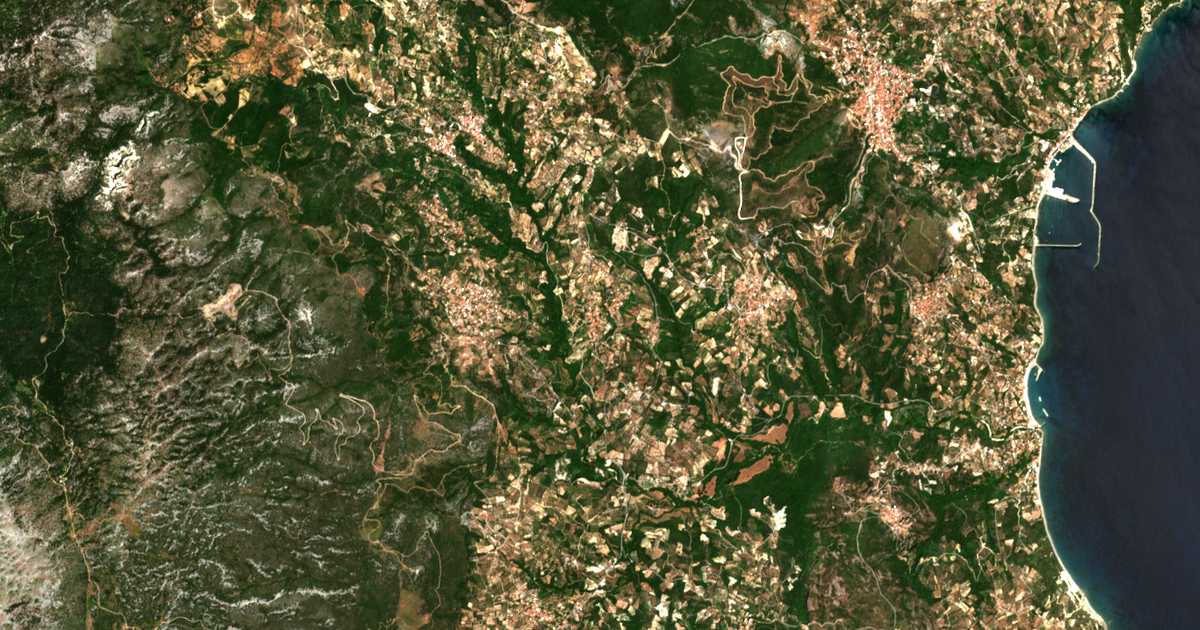 Сателитска карта на Pýrgos