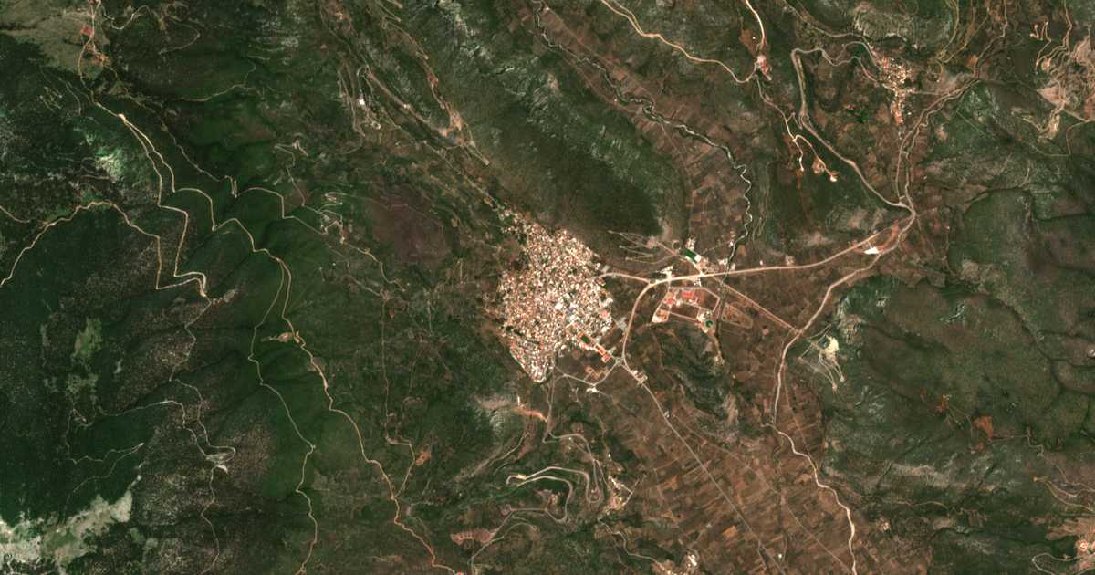 Сателитска карта на Ámfissa