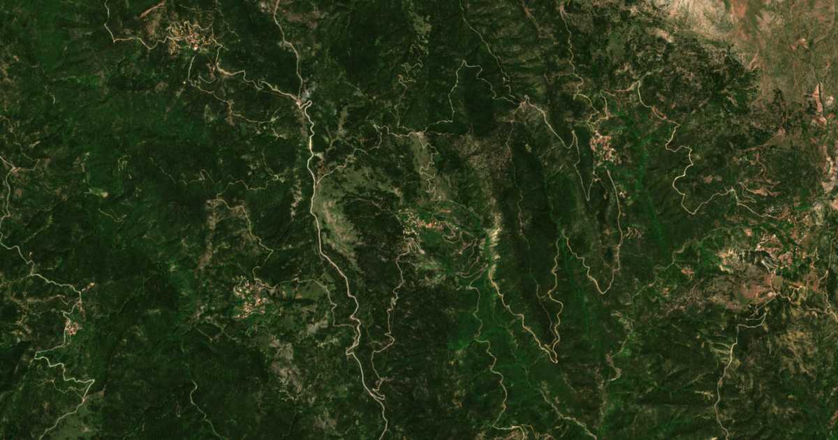 Сателитска карта на Ypsilón Choríon