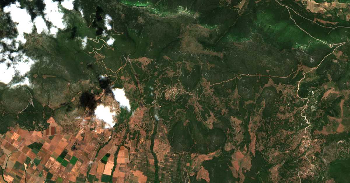 Сателитска карта на Tithrónion