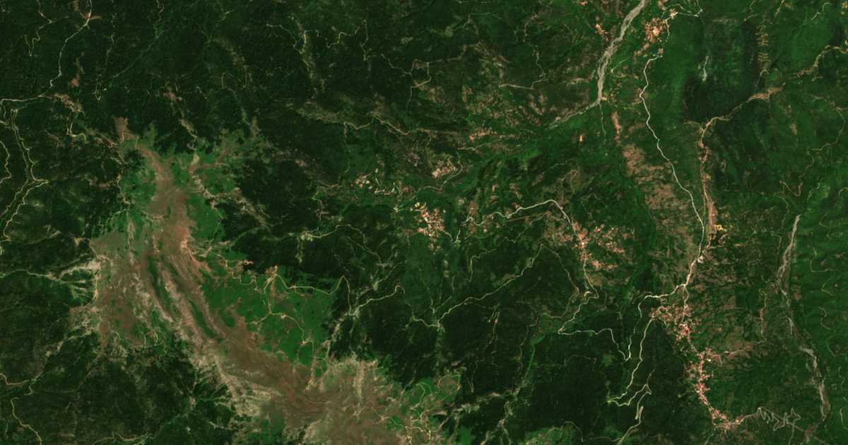 Сателитска карта на Pougkákia