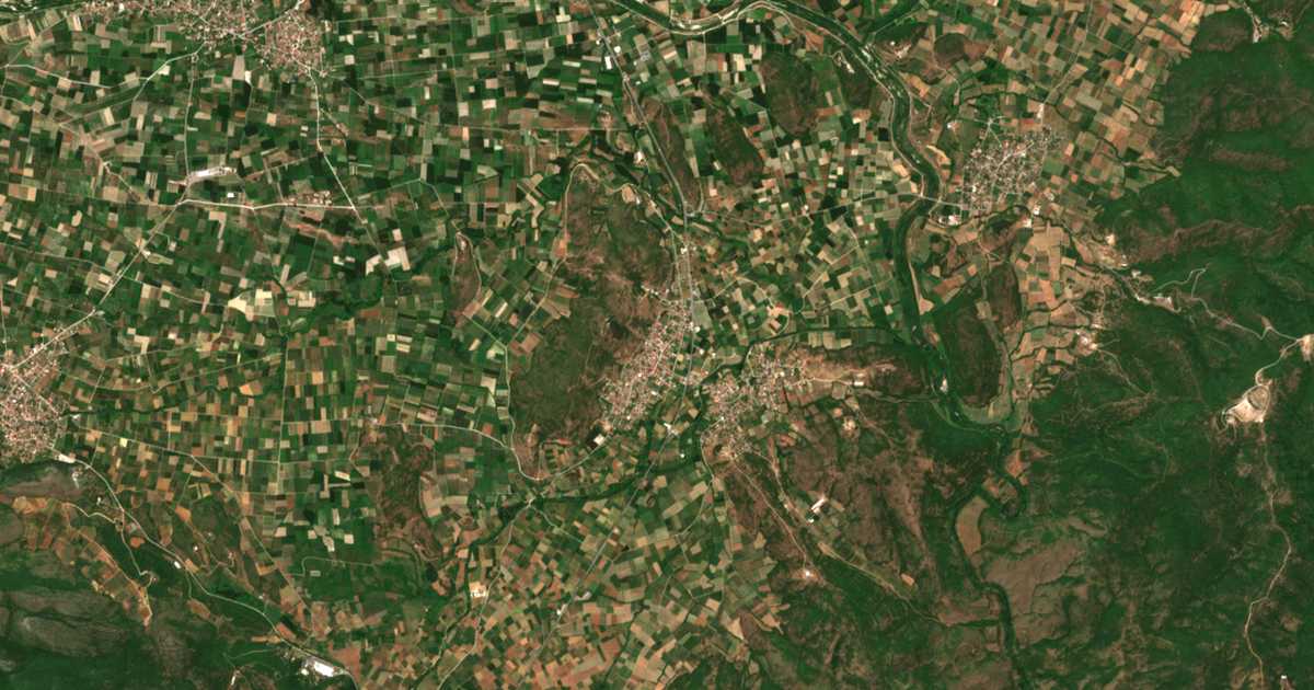 Сателитска карта на Костурени