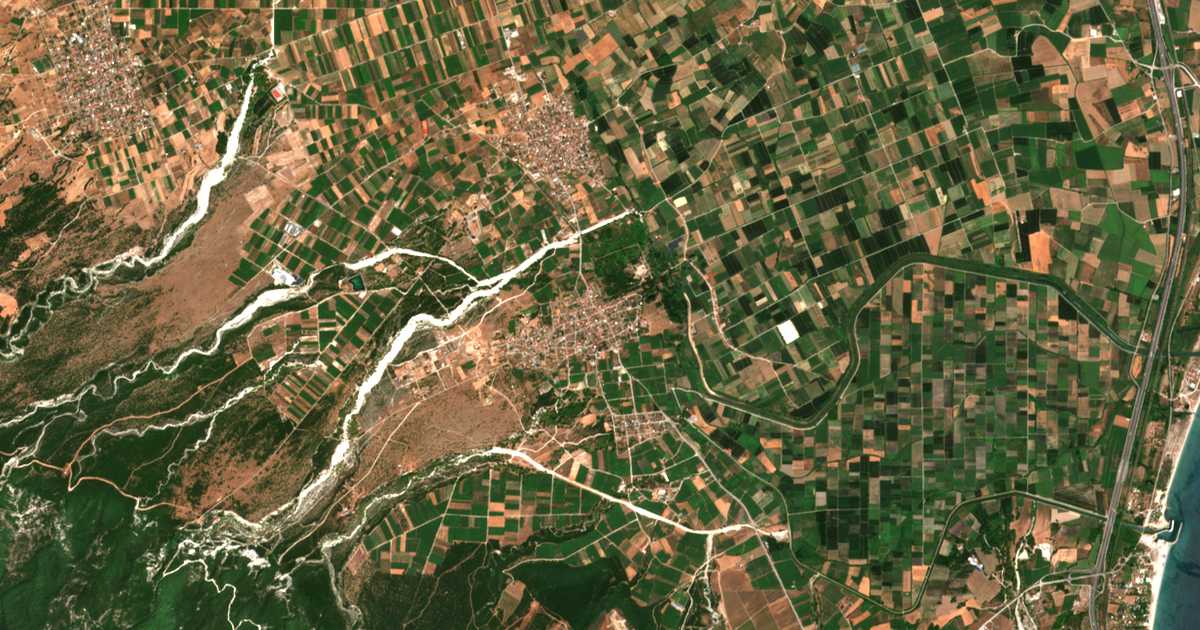 Сателитска карта на Малатрија