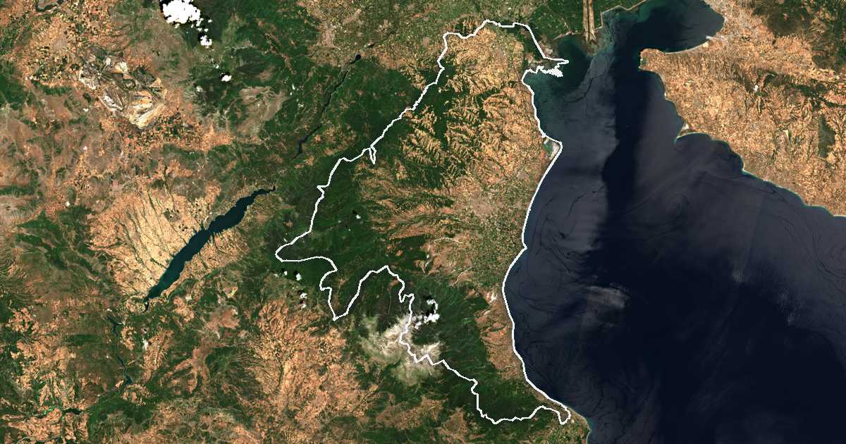 Сателитска снимка со исцртана граница: Пиерија