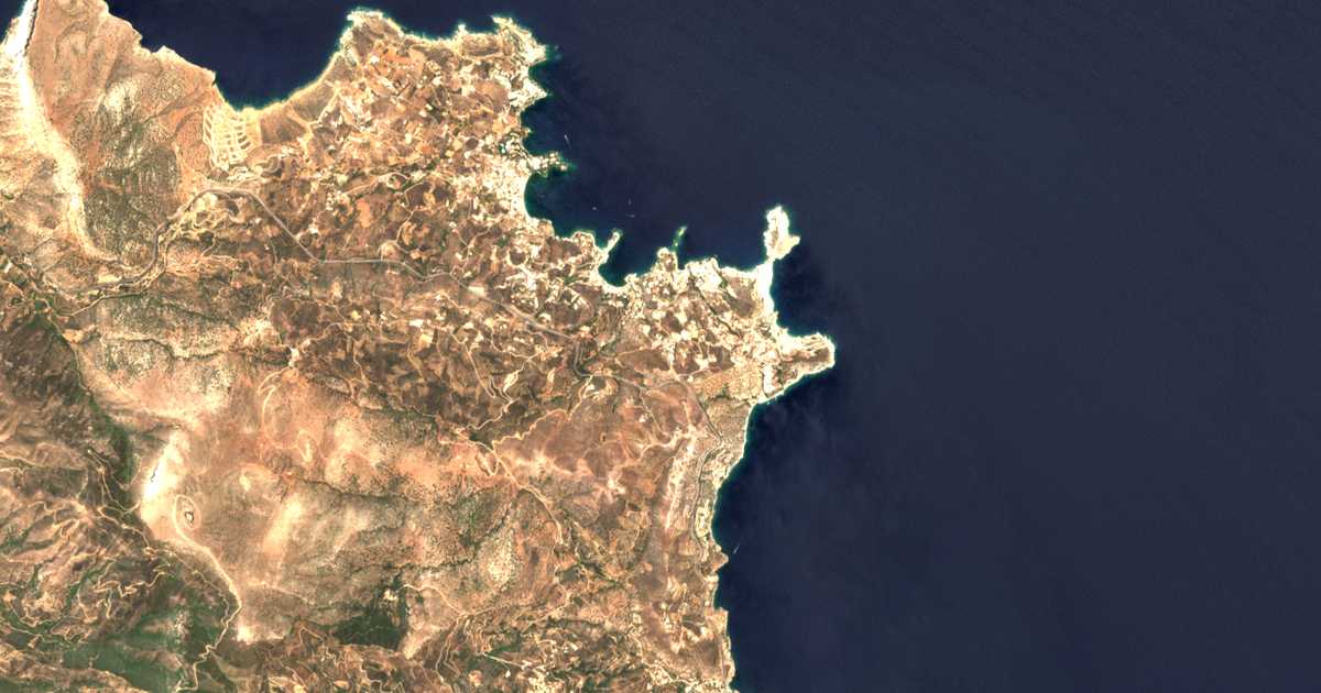 Сателитска карта на Ammoúdi