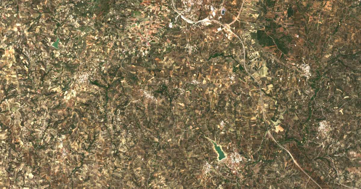 Сателитска карта на Káto Pouliá