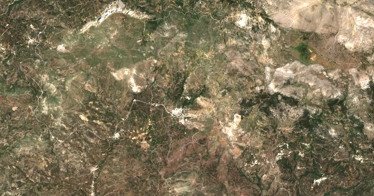 Сателитска карта на Loutrákion