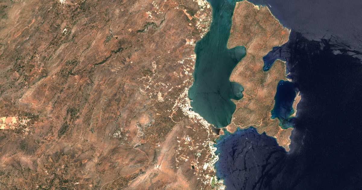 Сателитска карта на Mavrikianón