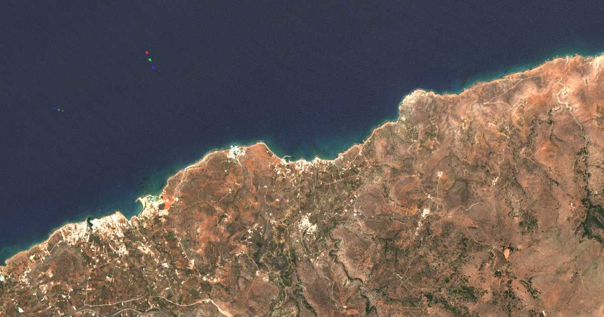 Сателитска карта на Paralía Milátou
