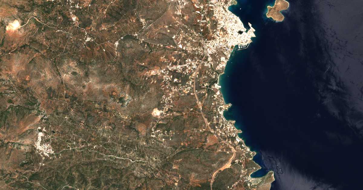 Сателитска карта на Roúsa Límni