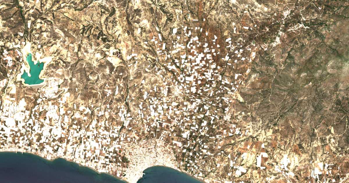Сателитска карта на Kentríon