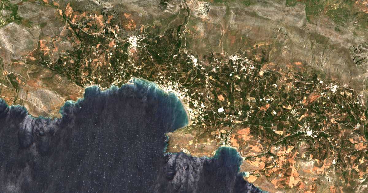 Сателитска карта на Myrthianós Plakiás