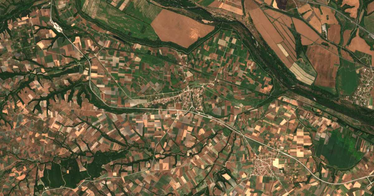 Сателитска карта на Черномен