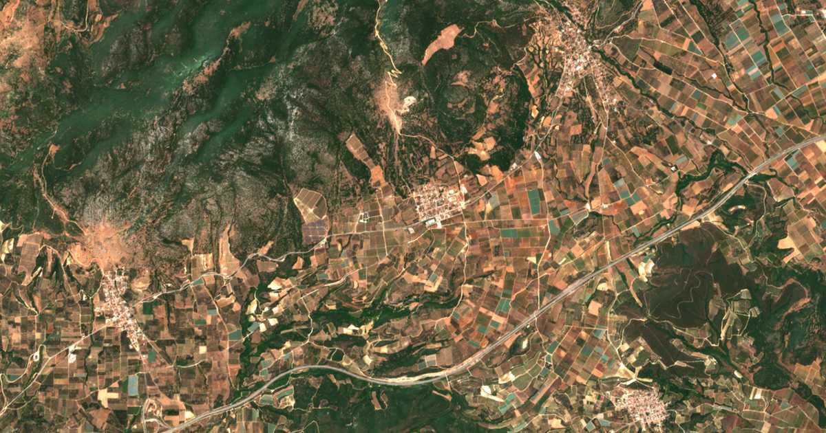 Сателитска карта на Шарли