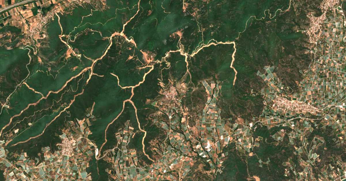 Сателитска карта на Дрезна