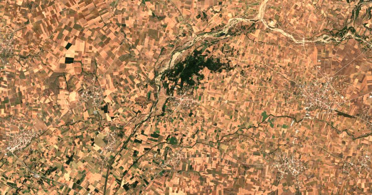 Сателитска карта на Mýstakas