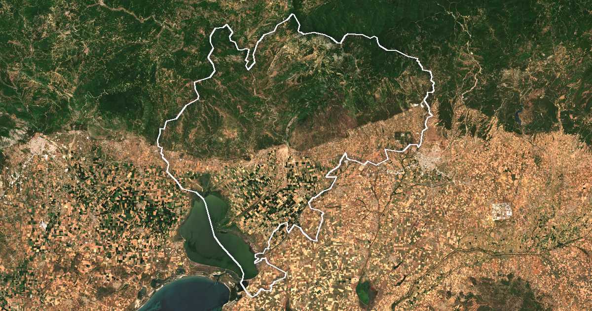 Сателитска снимка со исцртана граница: Јасиќој