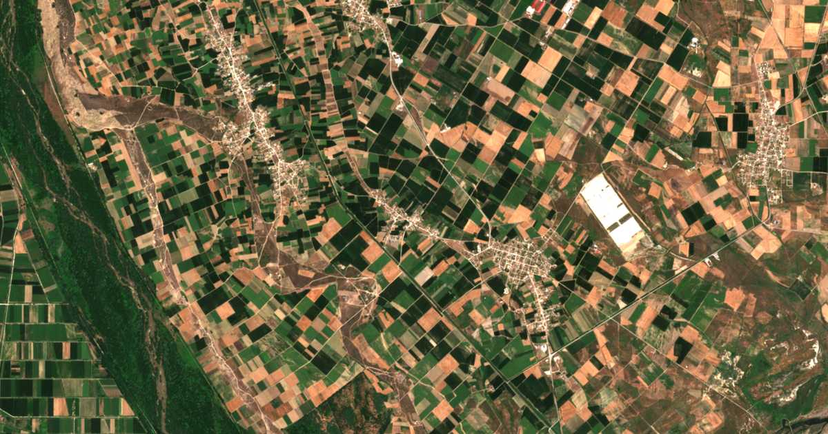 Сателитска карта на Palaión Erásmion