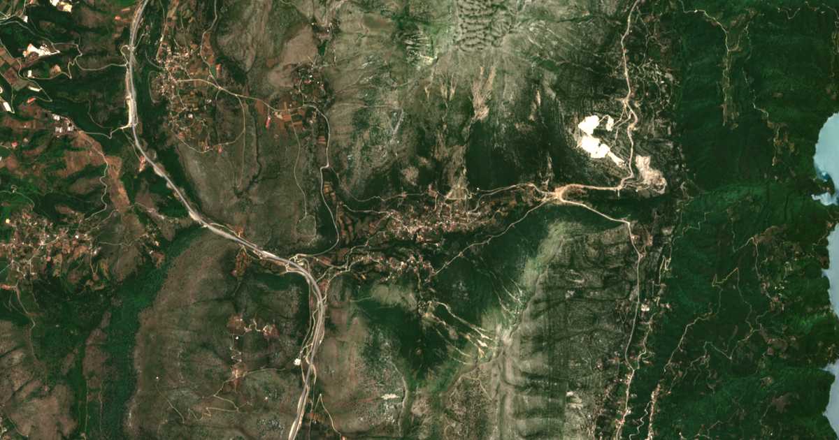 Сателитска карта на Ammótopos