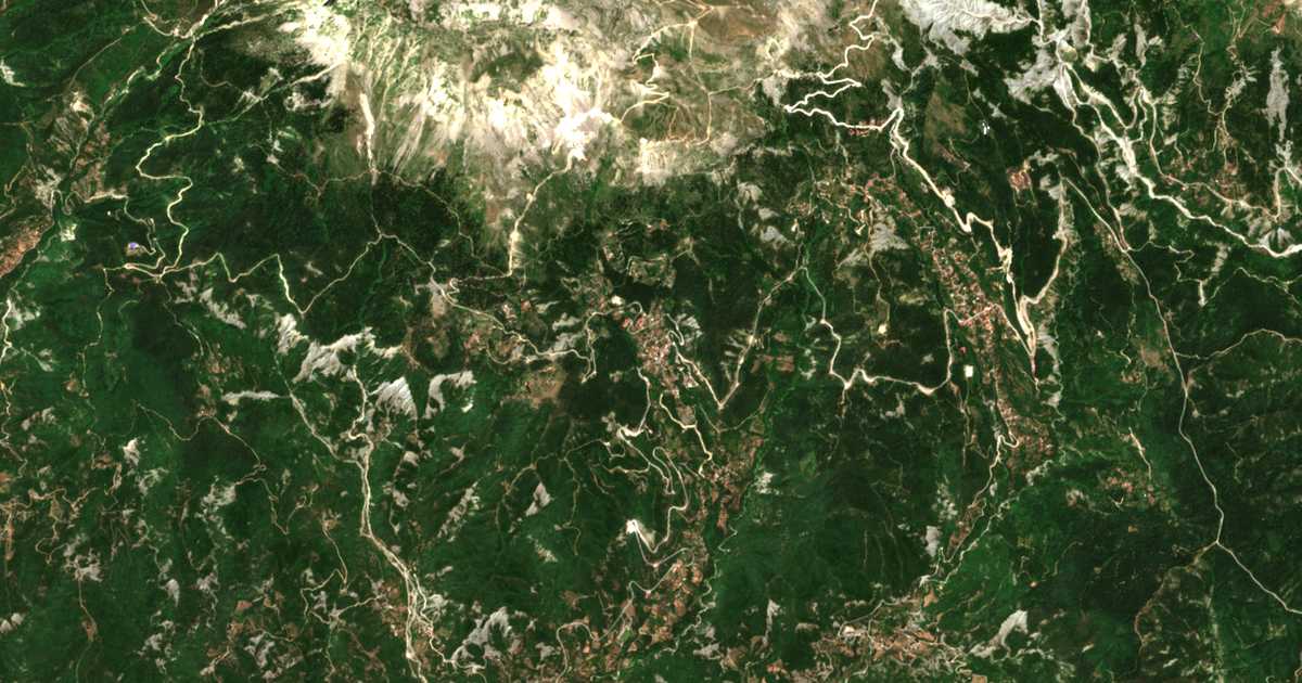 Сателитска карта на Vourgaréli