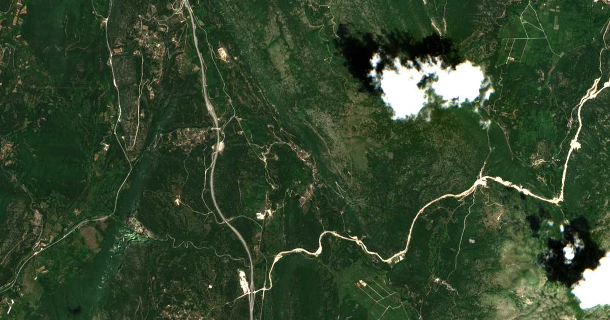 Сателитска карта на Pestá