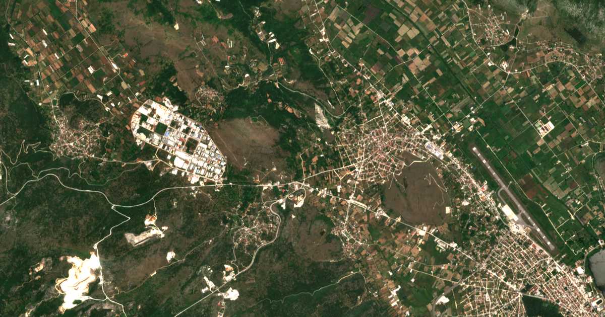 Сателитска карта на Mikró Gardíki