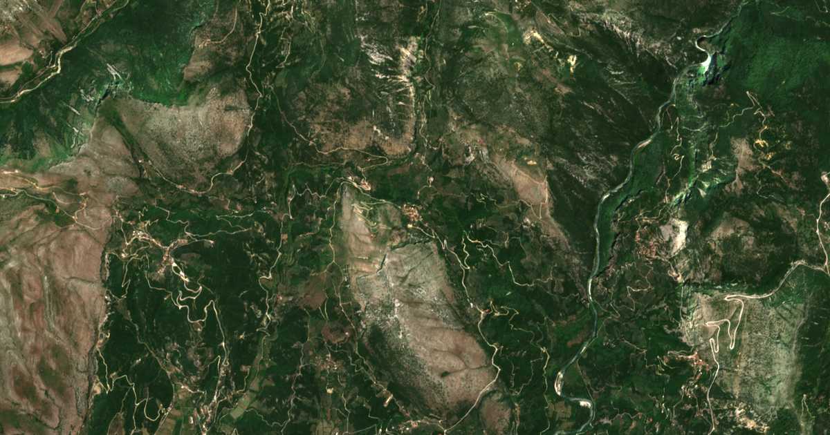 Сателитска карта на Kokkiniá