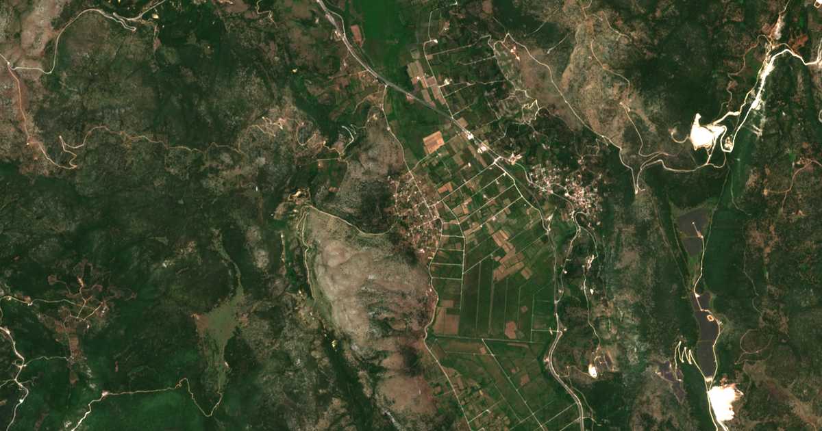 Сателитска карта на Katavóthra