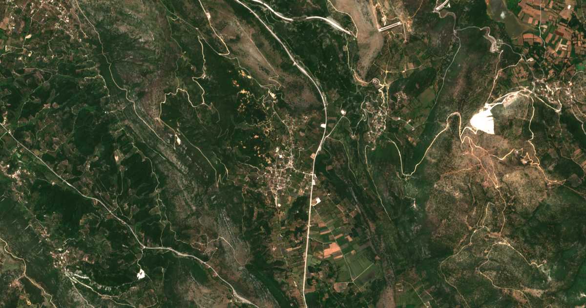 Сателитска карта на Mazarakiá