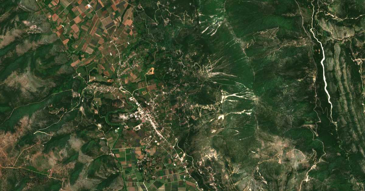 Сателитска карта на Gardíkion
