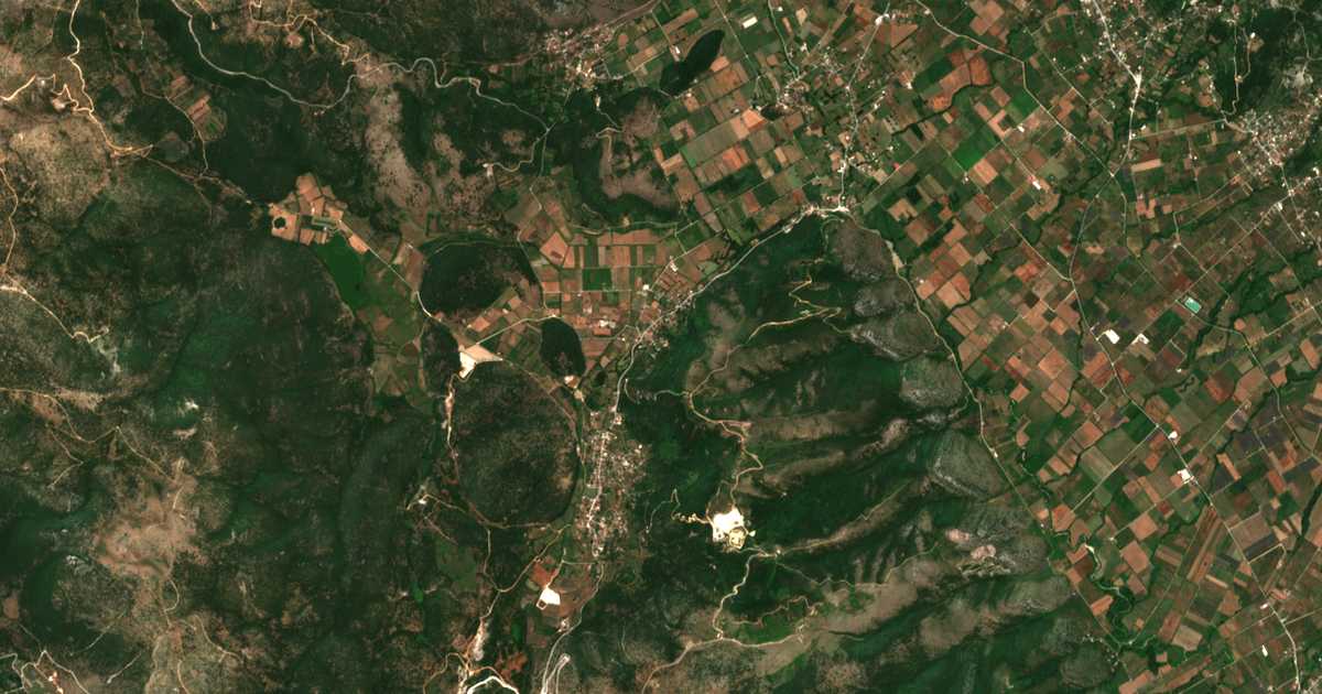 Сателитска карта на Kyrá Panagiá