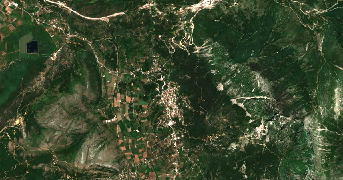 Сателитска карта на Парамитија